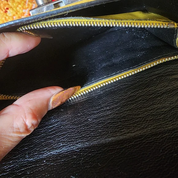 Authentic Prada Saffiano Top Handle Bag Or Crossbody Bag - Picture 6 of 16